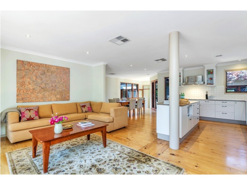 18 Wylie Street, Narrabundah ACT 2604