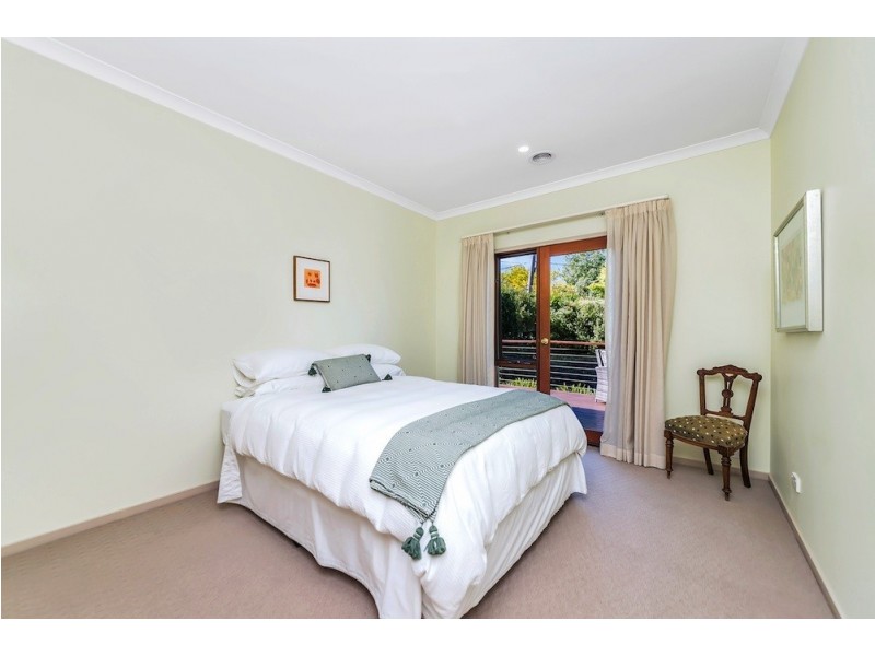 18 Wylie Street, Narrabundah ACT 2604