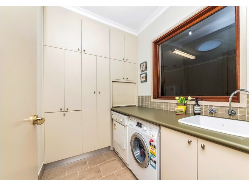 18 Wylie Street, Narrabundah ACT 2604