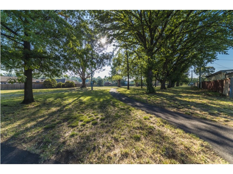 22 Gymea Street, Narrabundah ACT 2604