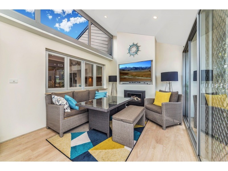 4 Decker Place, Fadden ACT 2904