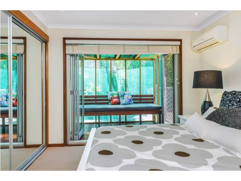 4 Decker Place, Fadden ACT 2904