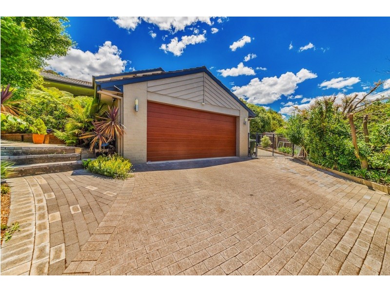 4 Decker Place, Fadden ACT 2904