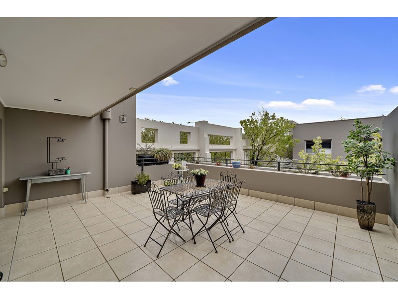 5/5 Kintore Crescent, Yarralumla ACT 2600