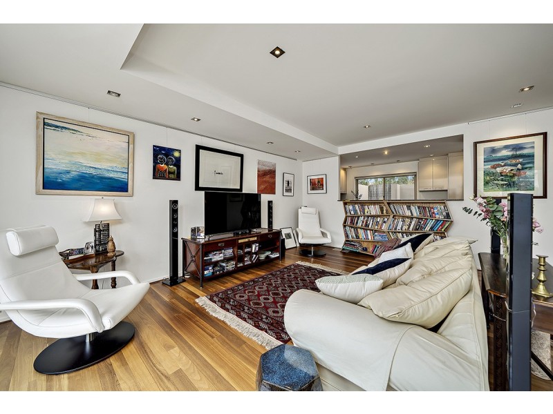 5/5 Kintore Crescent, Yarralumla ACT 2600