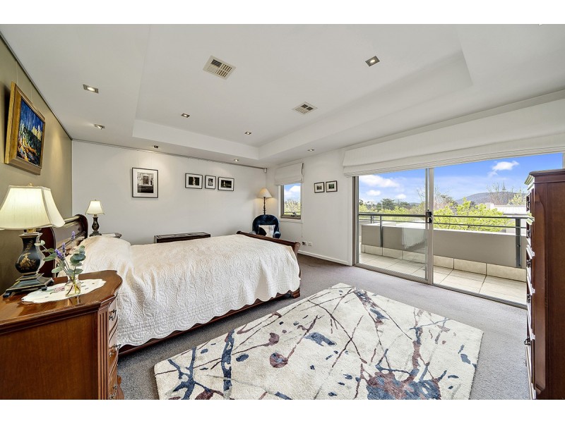 5/5 Kintore Crescent, Yarralumla ACT 2600