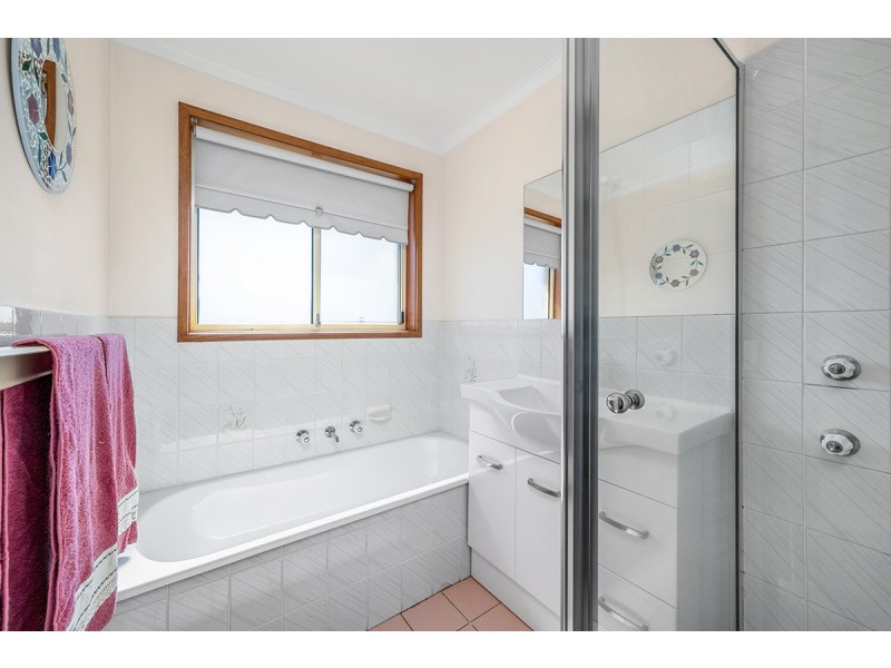 40 Phillipson Crescent, Calwell ACT 2905