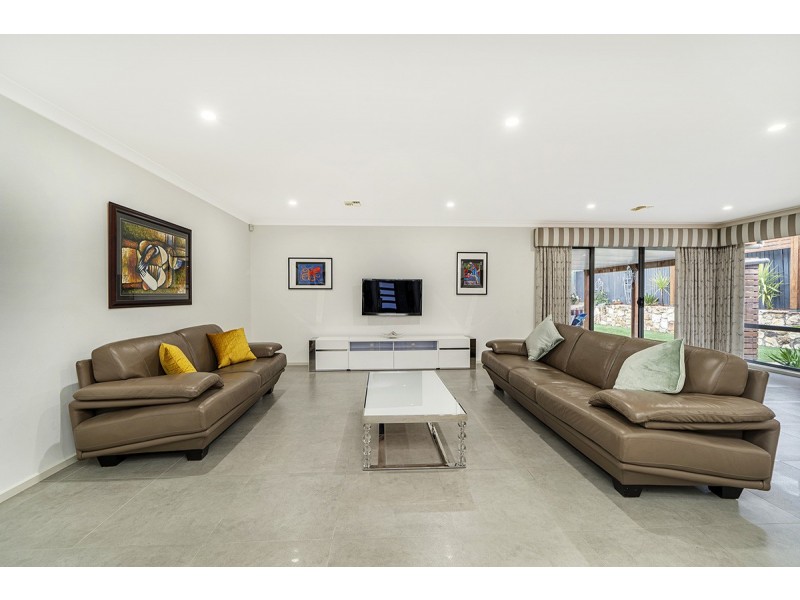 13 Geebung Place, Queanbeyan East NSW 2620