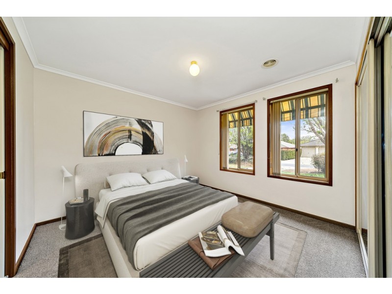 5 Allen Place, Holt ACT 2615