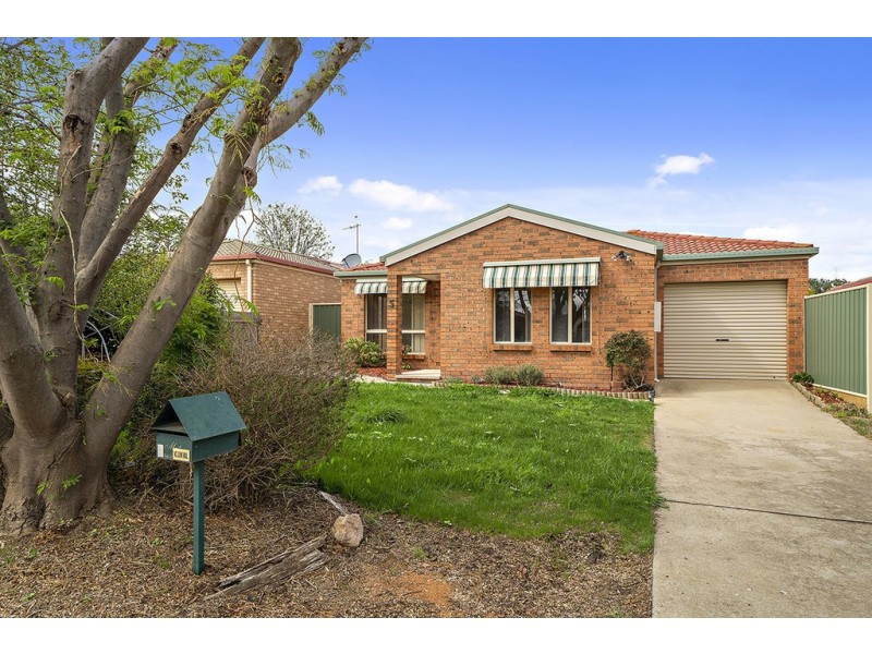 5 Allen Place, Holt ACT 2615