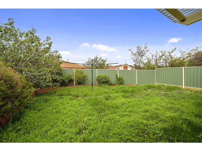 5 Allen Place, Holt ACT 2615