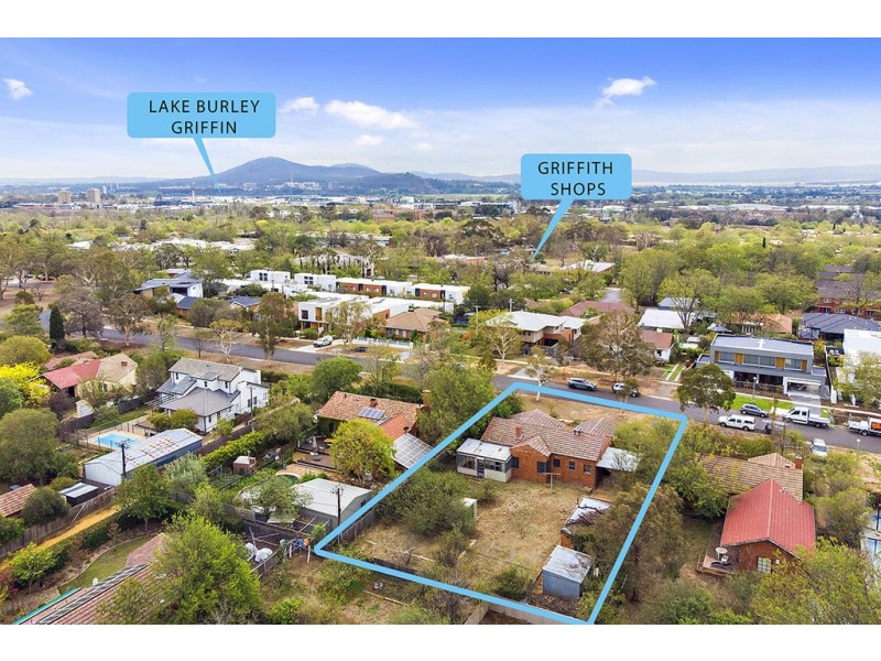 12 Lindsay Street, Narrabundah ACT 2604