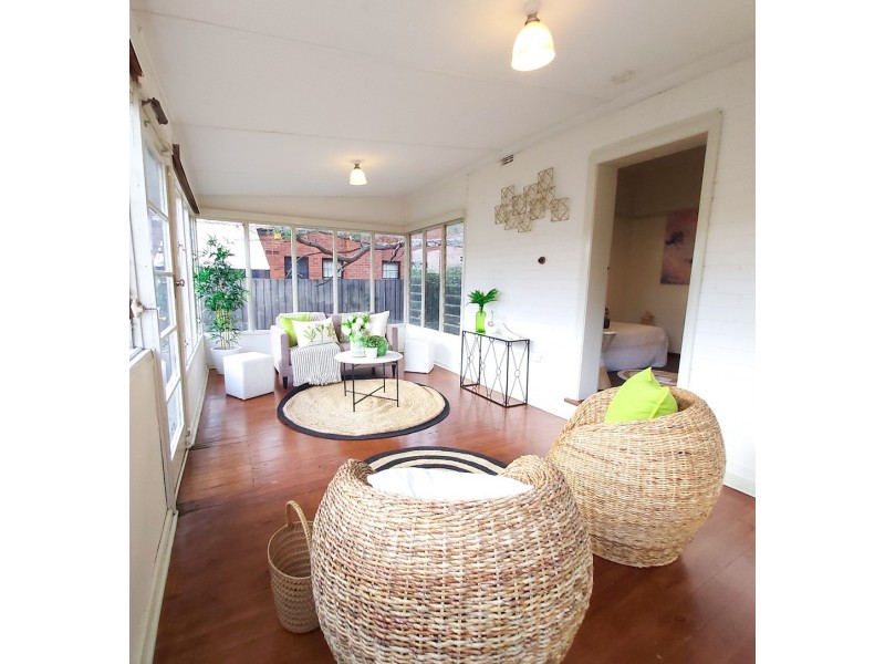 12 Lindsay Street, Narrabundah ACT 2604