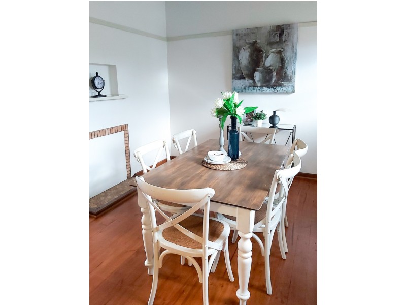 12 Lindsay Street, Narrabundah ACT 2604