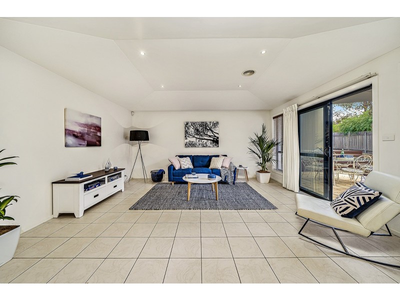 22 Gormanston Crescent, Deakin ACT 2600