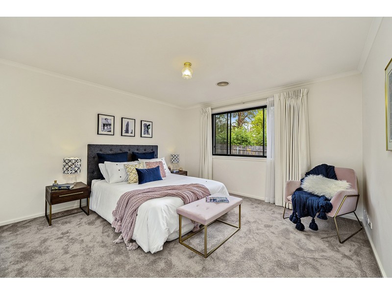 22 Gormanston Crescent, Deakin ACT 2600