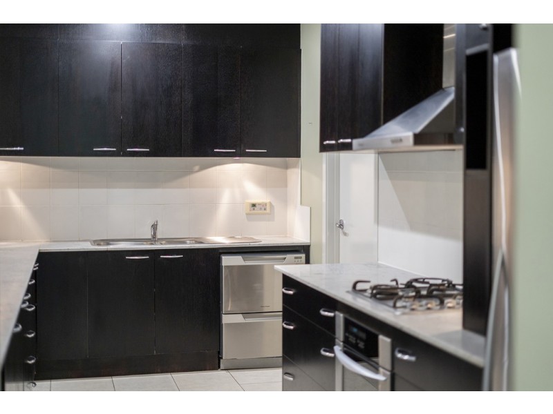 4/5 Kintore Crescent, Yarralumla ACT 2600