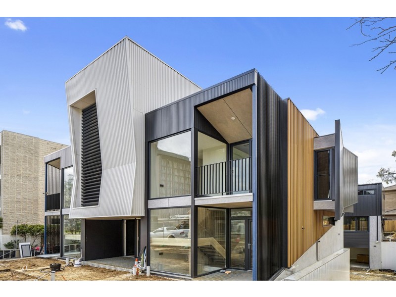 125 Lowanna Street, Braddon ACT 2612