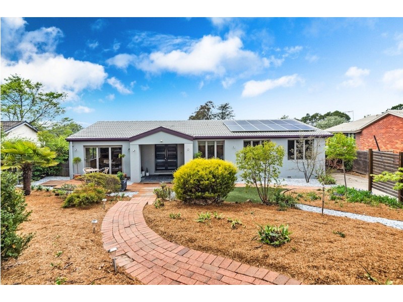 84 Finniss Crescent, Narrabundah ACT 2604