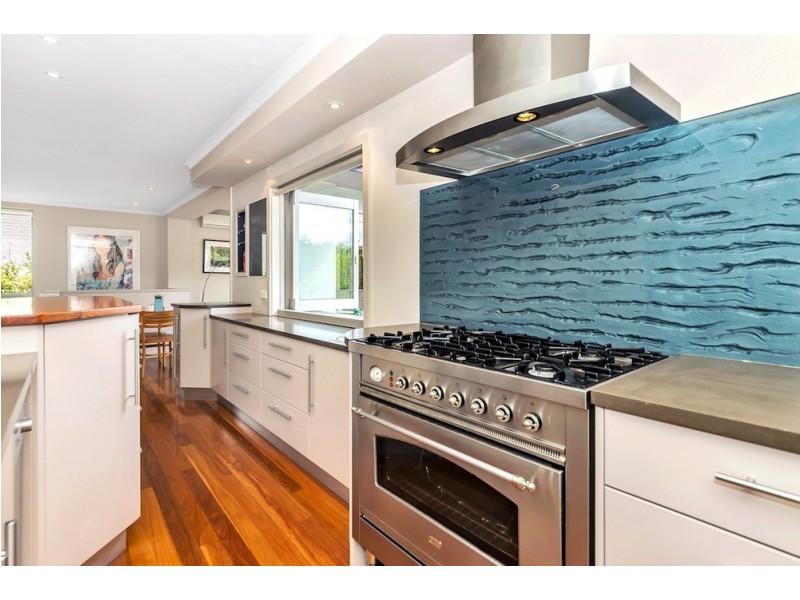 84 Finniss Crescent, Narrabundah ACT 2604
