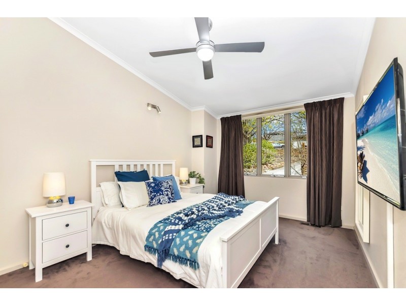 84 Finniss Crescent, Narrabundah ACT 2604