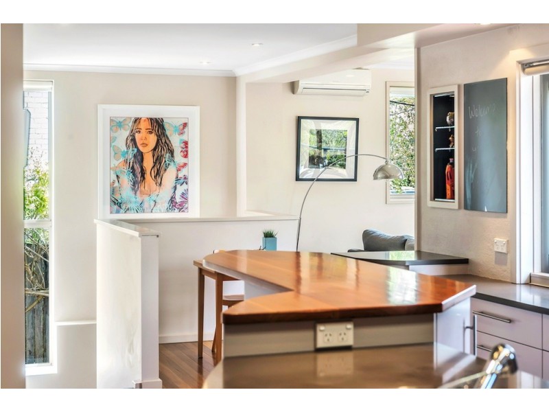 84 Finniss Crescent, Narrabundah ACT 2604