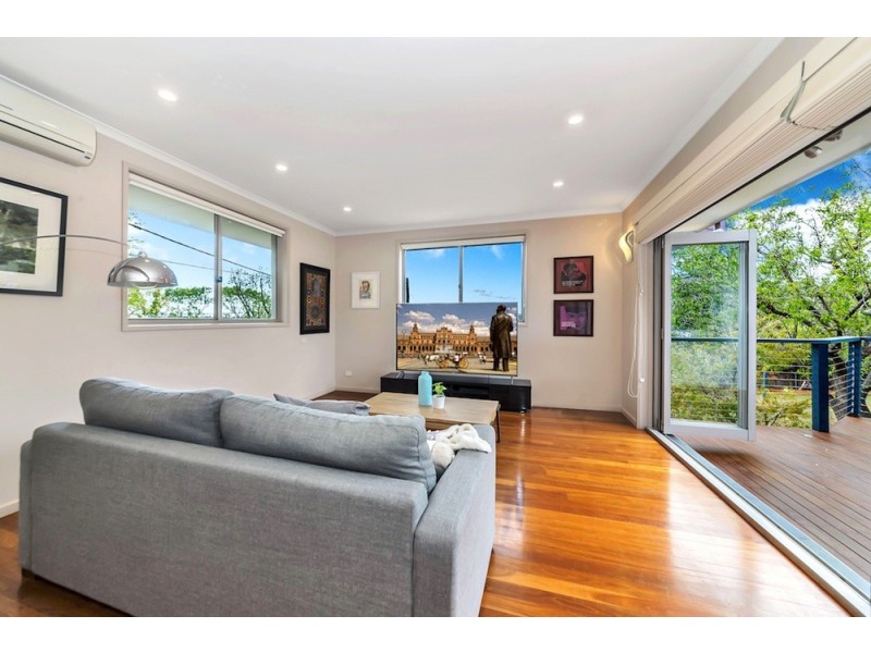 84 Finniss Crescent, Narrabundah ACT 2604