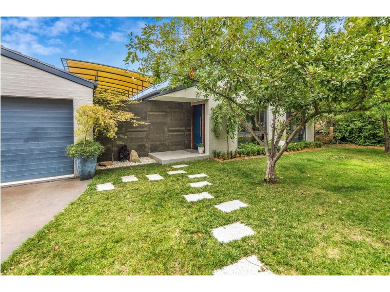 113 Caley Crescent, Narrabundah ACT 2604