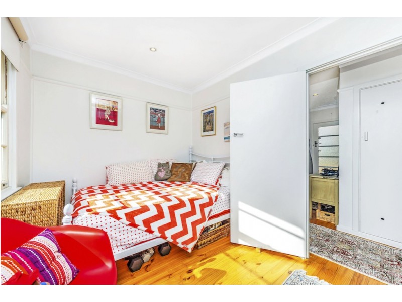 11 Warramoo Crescent, Narrabundah ACT 2604