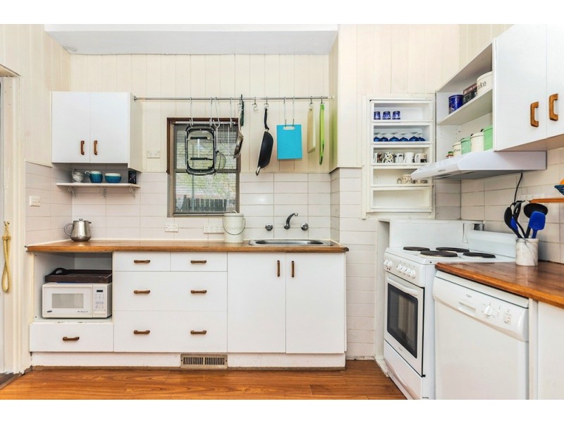 17 Gymea Street, Narrabundah ACT 2604