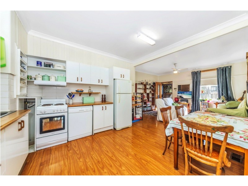 17 Gymea Street, Narrabundah ACT 2604