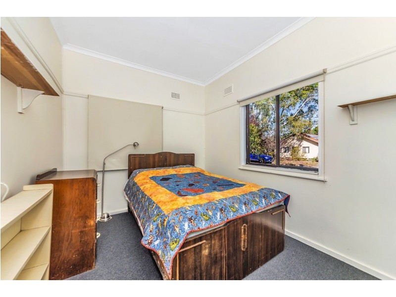 17 Gymea Street, Narrabundah ACT 2604