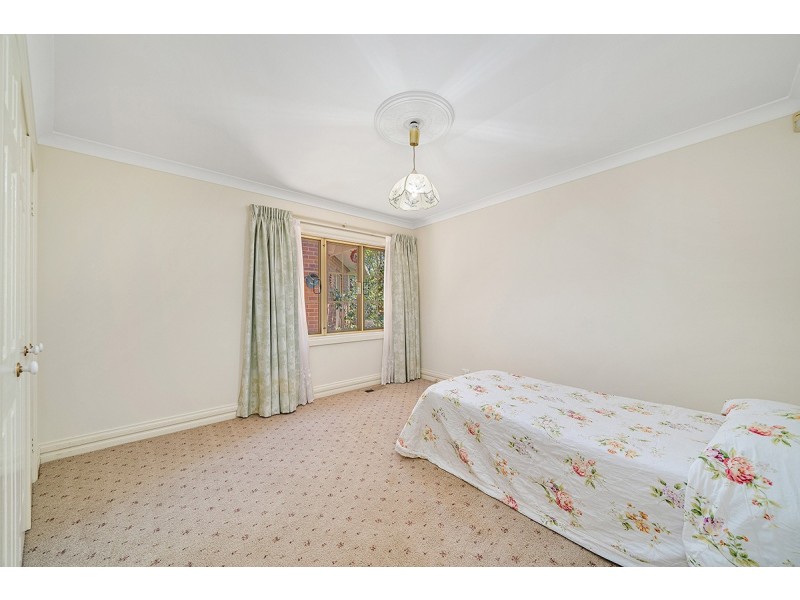 20 Rawson Street, Deakin ACT 2600