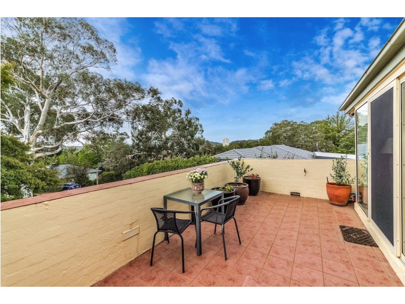 52 Olympus Way, Lyons ACT 2606