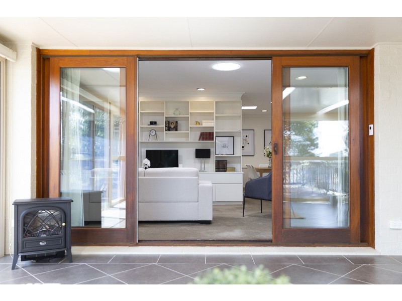 13 Beauchamp Street, Deakin ACT 2600