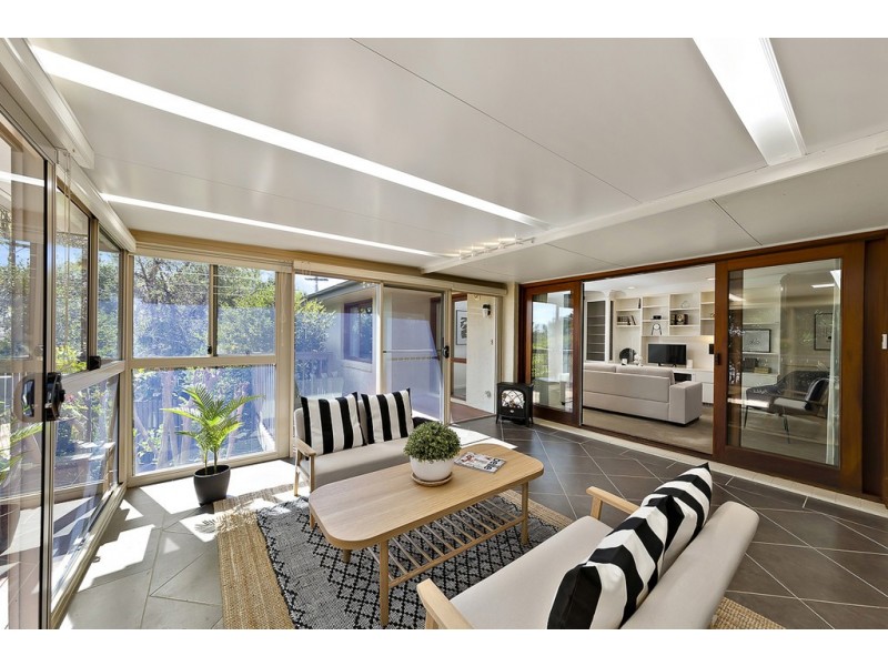 13 Beauchamp Street, Deakin ACT 2600