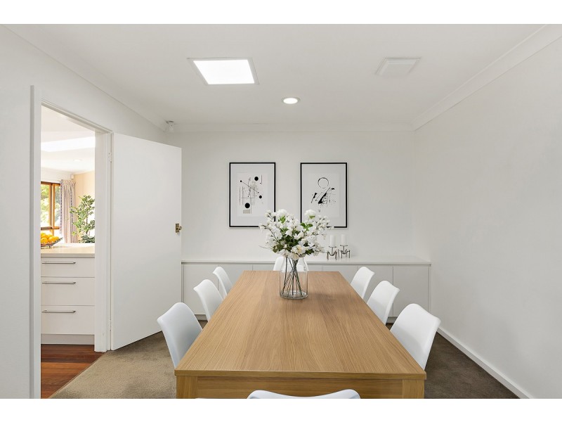 13 Beauchamp Street, Deakin ACT 2600