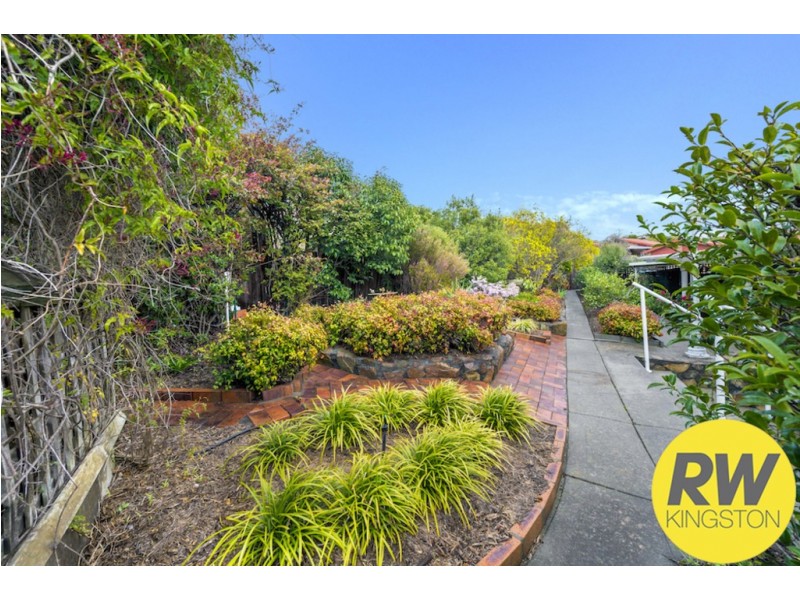 1 McCaw Place, Calwell ACT 2905