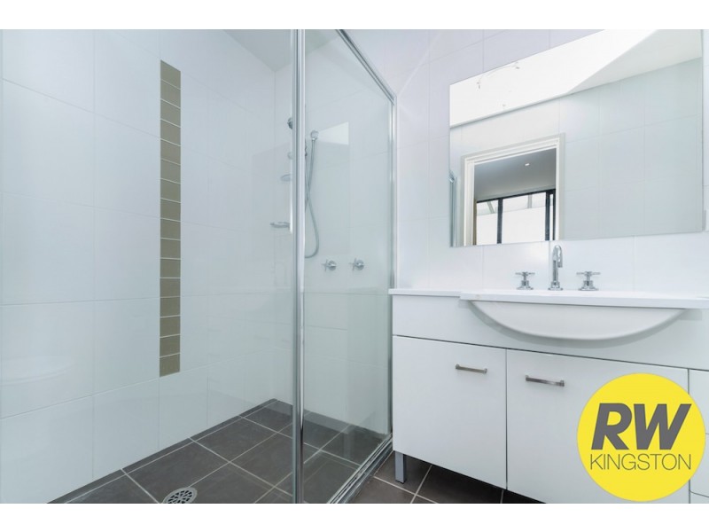 51/10 Burke Crescent, Kingston ACT 2604