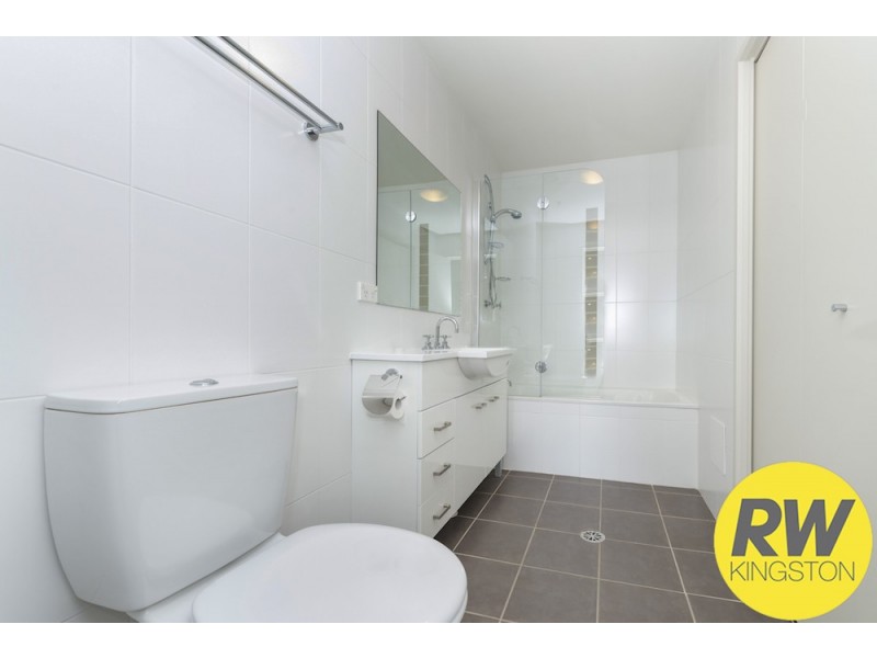 51/10 Burke Crescent, Kingston ACT 2604