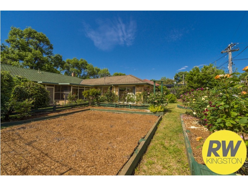 25 Green Street, Narrabundah ACT 2604