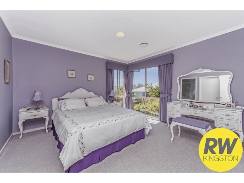 28 Stopford Crescent, Fadden ACT 2904