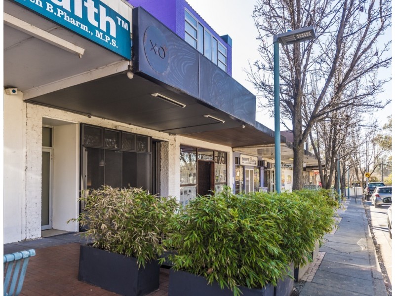 17 Tallara Parkway, Narrabundah ACT 2604