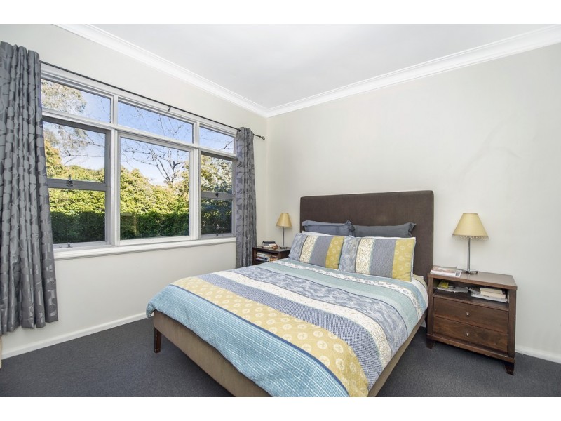 9 Shortland Crescent, Ainslie ACT 2602