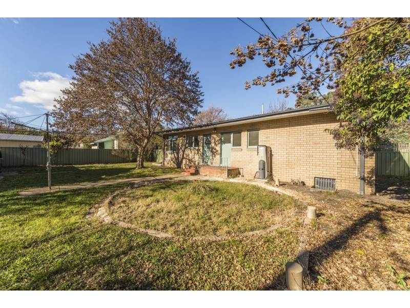 9 Shortland Crescent, Ainslie ACT 2602