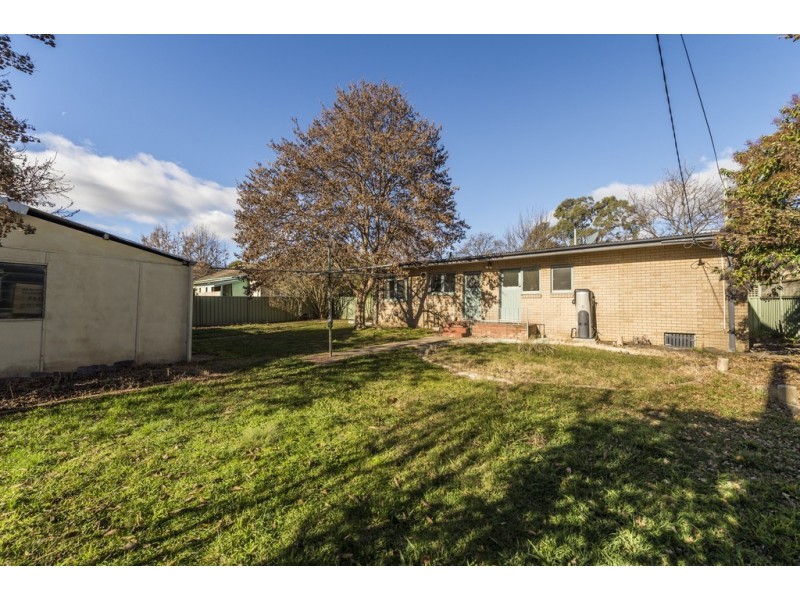 9 Shortland Crescent, Ainslie ACT 2602