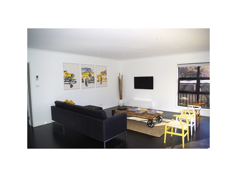 8 Bidwill Close, Yarralumla ACT 2600