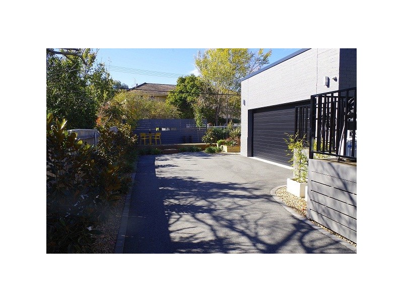 8 Bidwill Close, Yarralumla ACT 2600