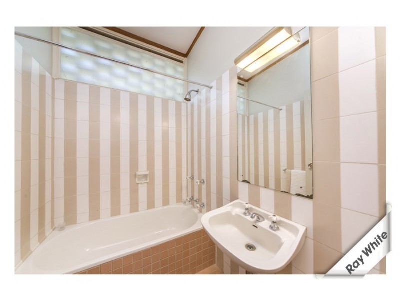 4 Supply Place, Red Hill ACT 2603