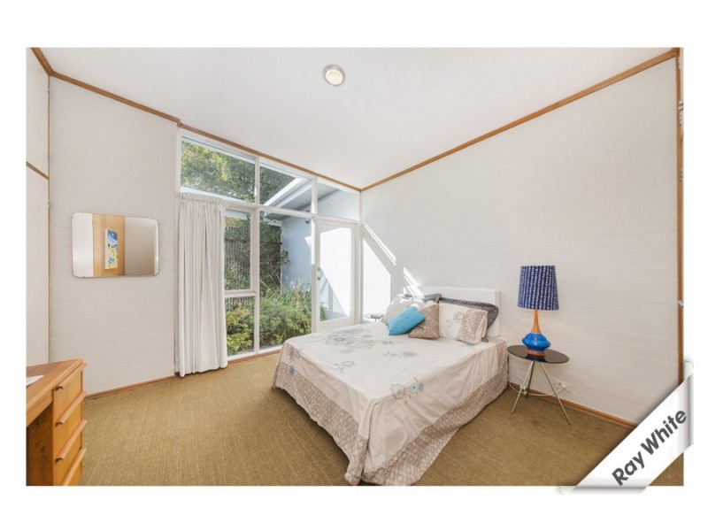 4 Supply Place, Red Hill ACT 2603